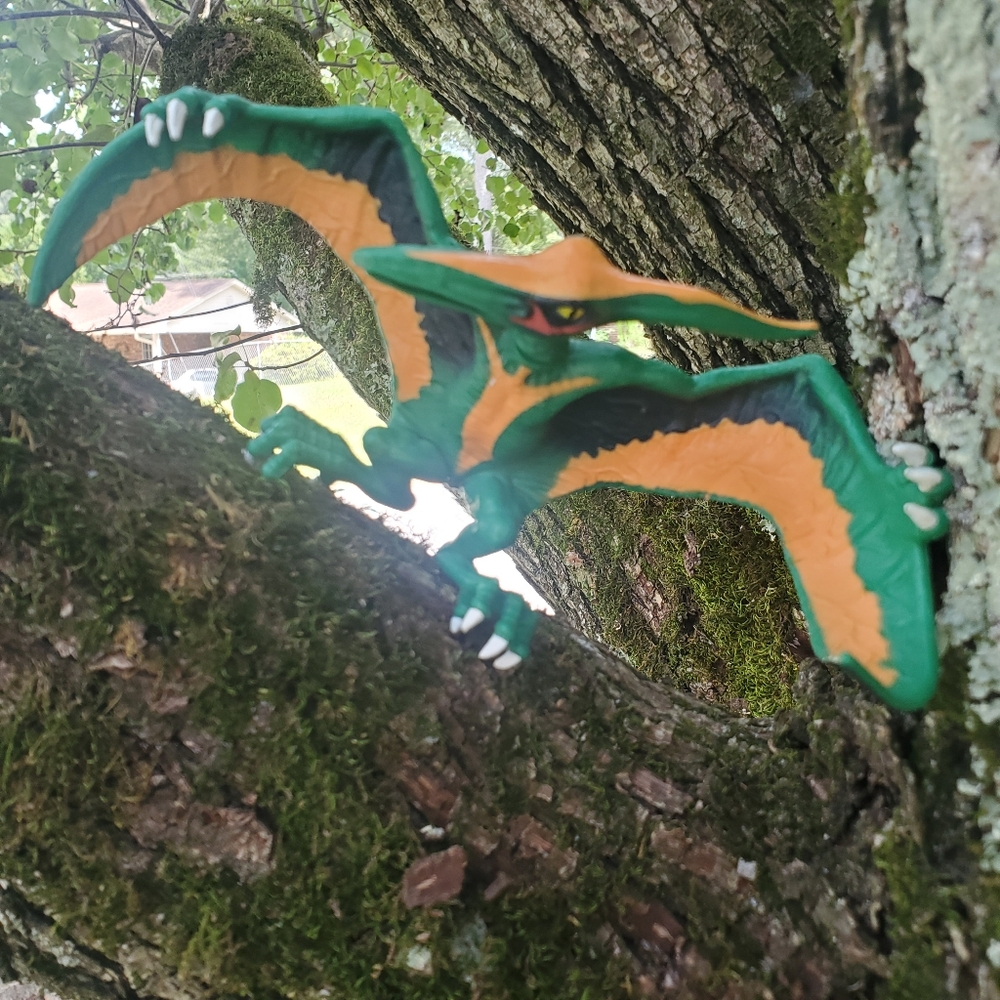 Pterodactyl Action Figure Dinosaur Animal Plastic Model Kids Toy 4.25 Inches